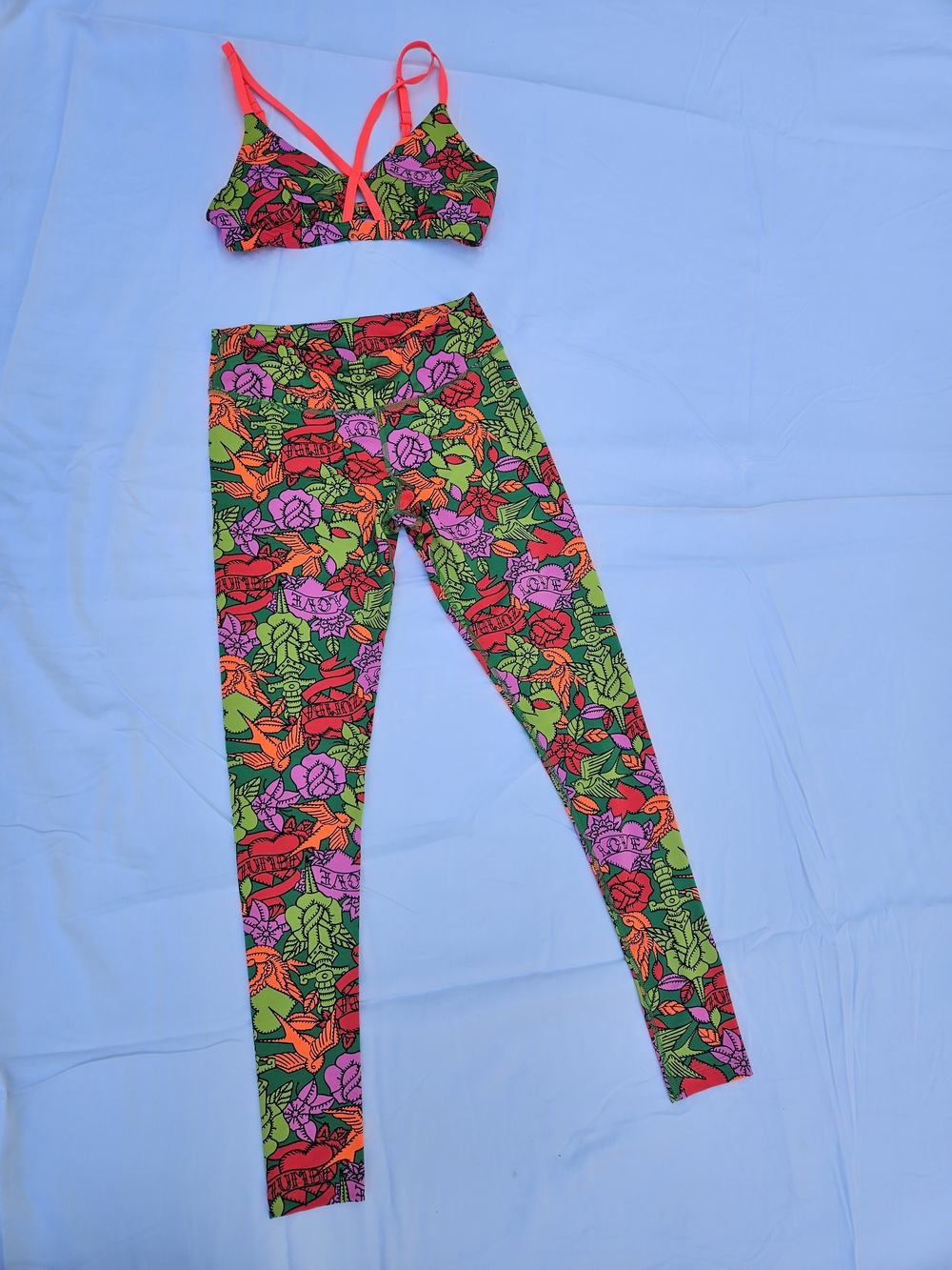 Zumba Wear 2-Piece Set High Waisted Leggings & Crossback Sports Bra Tattoo Print